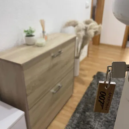 007 Apartment